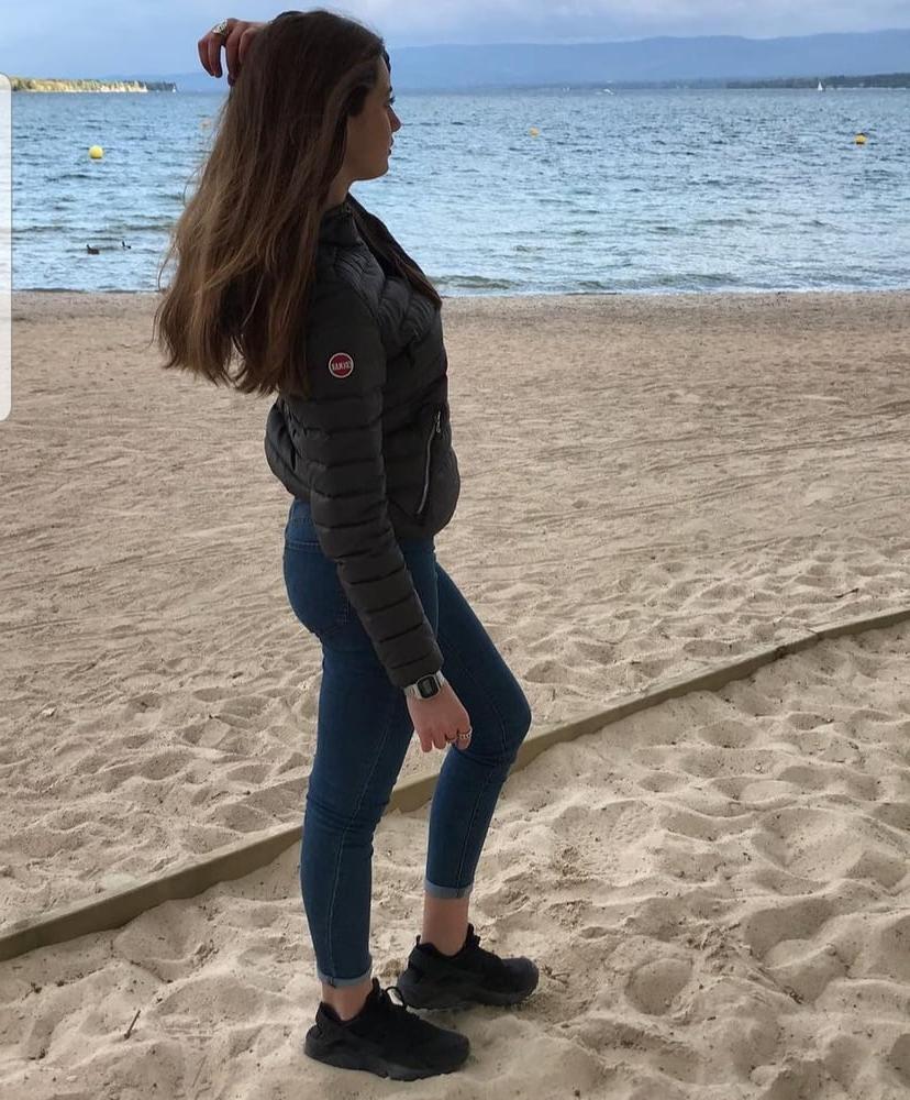13P Sexy cute girl