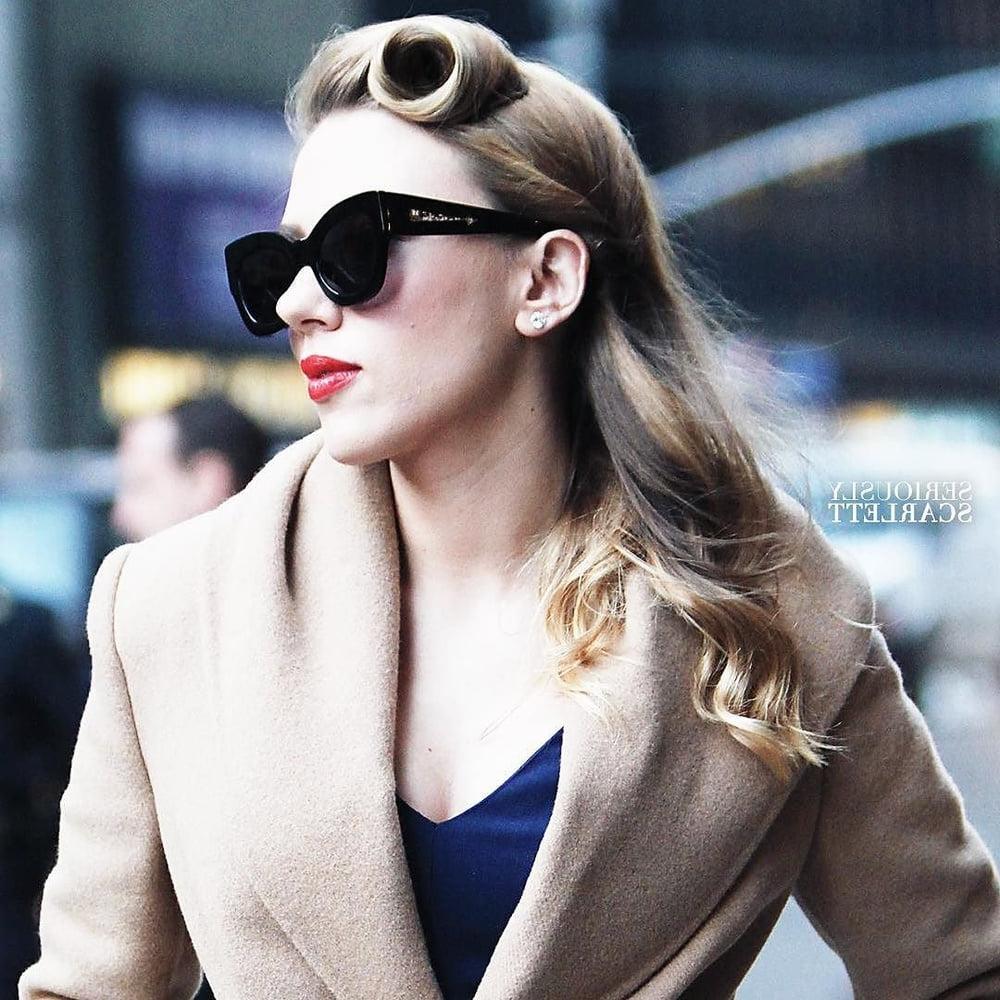 25P Scarlett Johansson Cute woman