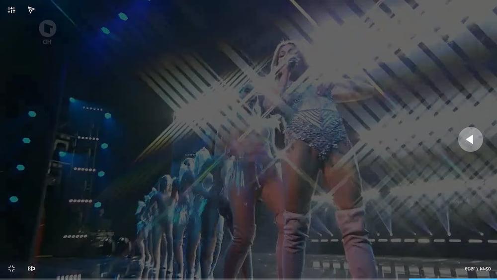 25P Helene Fischer - The hottest German Bitch !!!