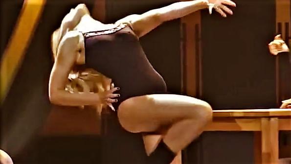 25P Helene Fischer - The hottest German Bitch !!!