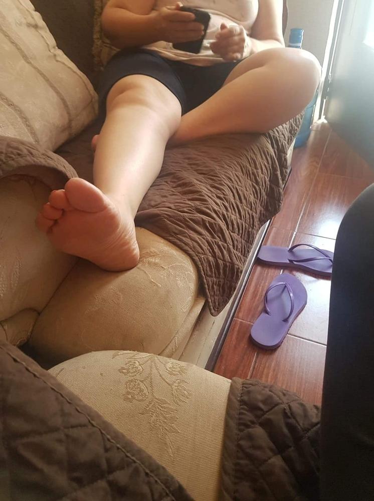 21P Mother in law feet