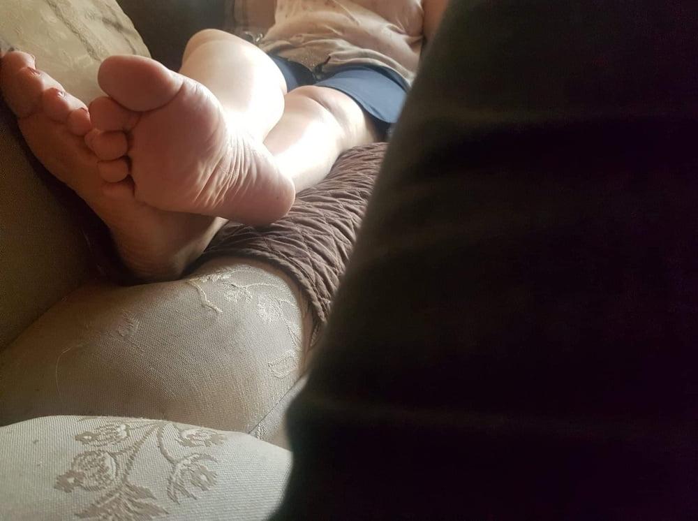 21P Mother in law feet