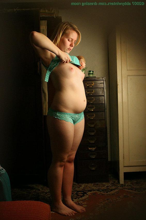 25P Chubby Girls