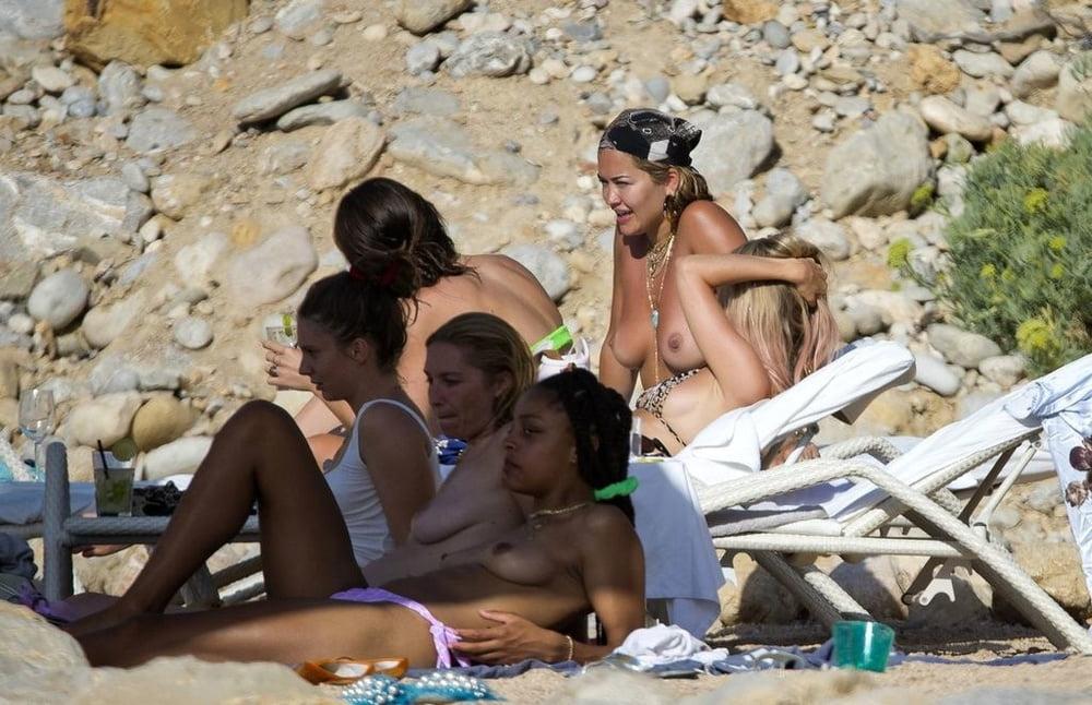 25P Rita Ora Topless &amp; Censored