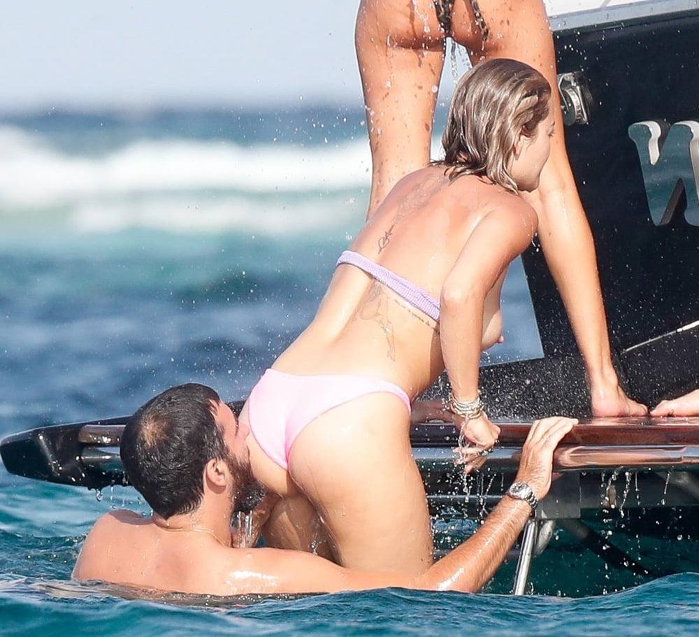 25P Rita Ora Topless &amp; Censored
