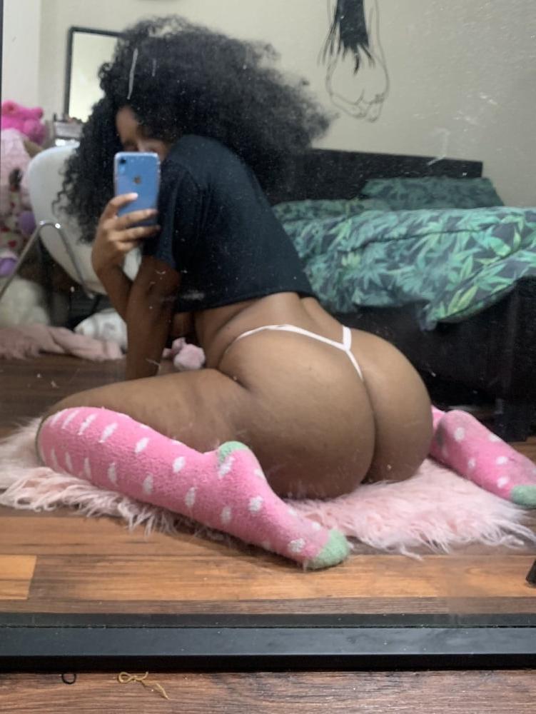 6P Freak Nasty Lil Bitch