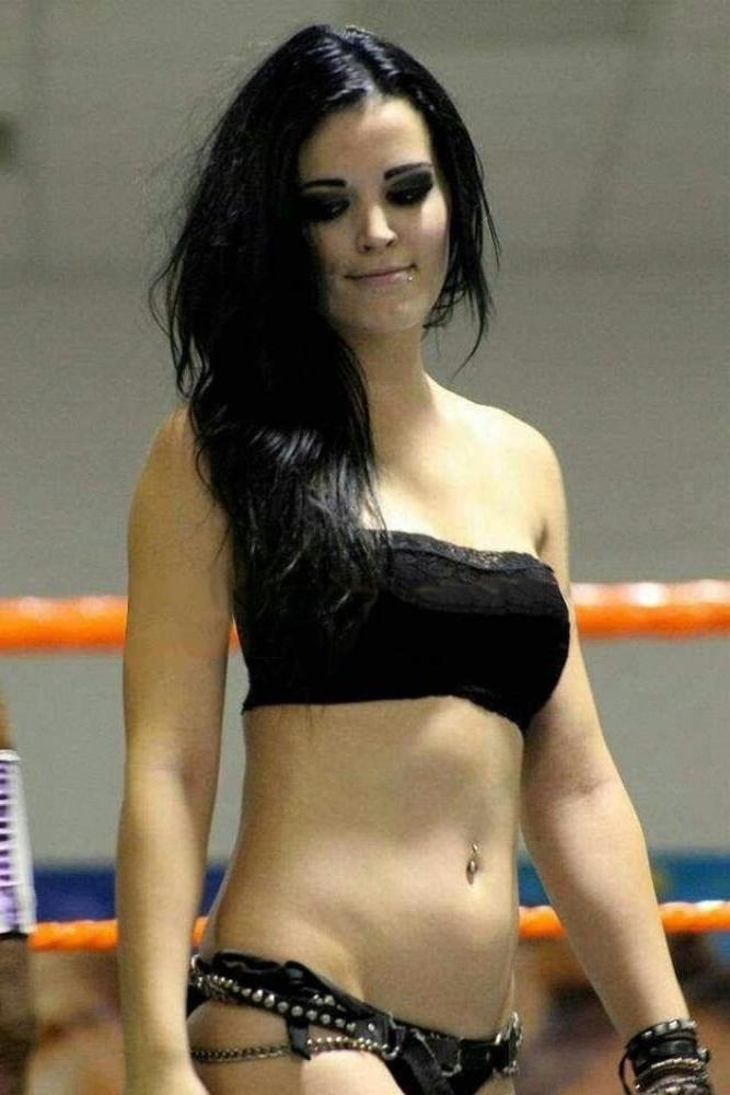 25P the Queen Paige