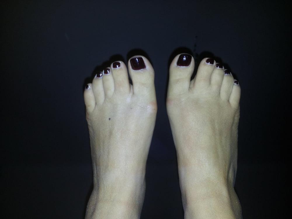 25P Real Pedicured Toes &amp; Feet