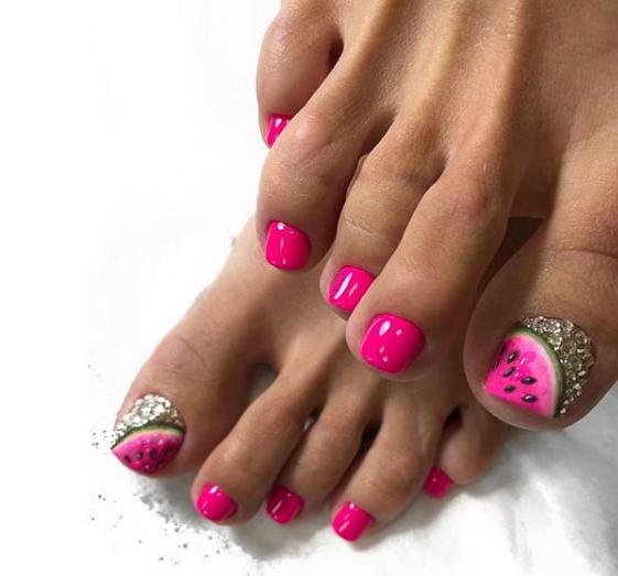 25P Real Pedicured Toes &amp; Feet