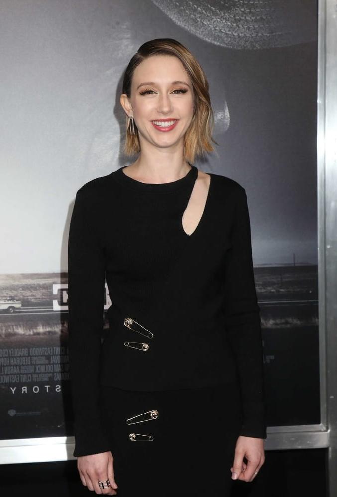 25P Taissa Farmiga cute woman vol. 2