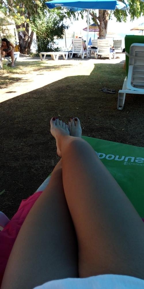 9P sexy turkish women's feet 8