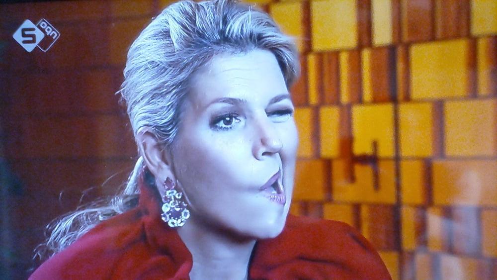 15P Silly faces queen MAXIMA on tv where i jerk of on many times