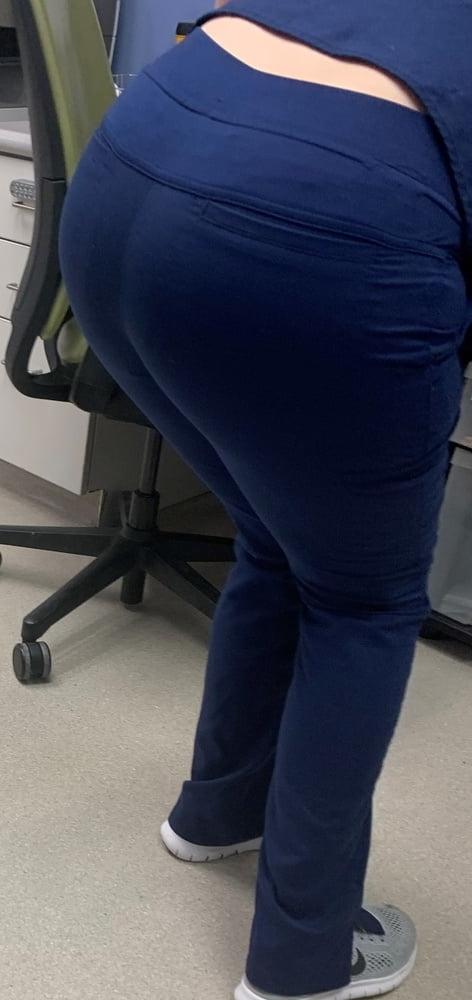 25P Real Nurses in Scrubs