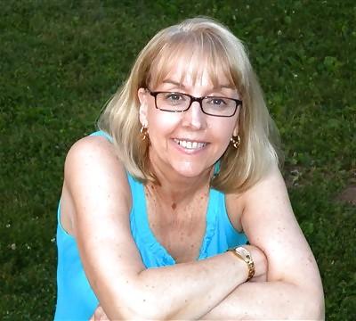 23P Moms in Glasses