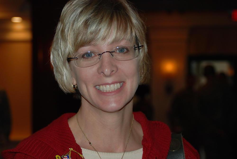 23P Moms in Glasses