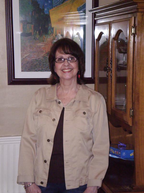 23P Moms in Glasses