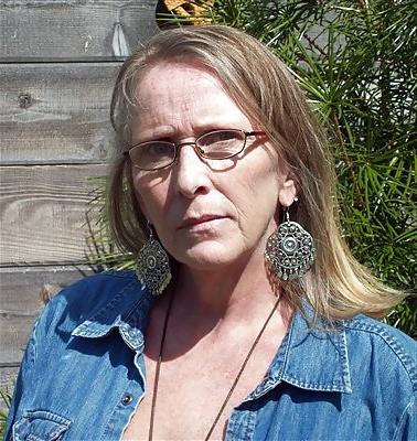 23P Moms in Glasses