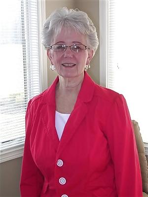 23P Moms in Glasses