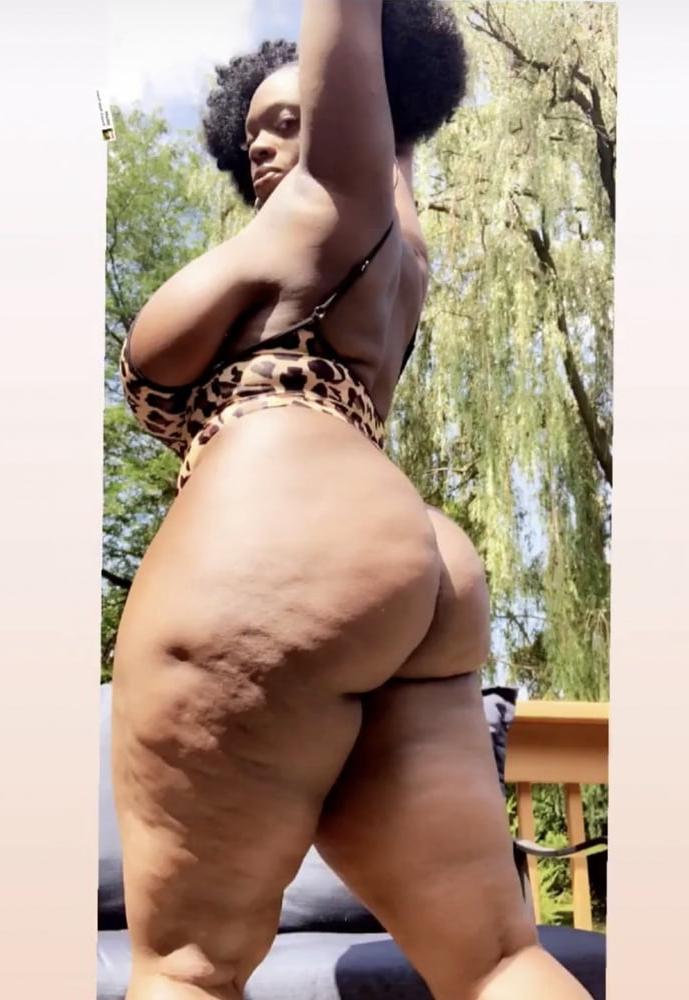 15P Big black beautiful breast