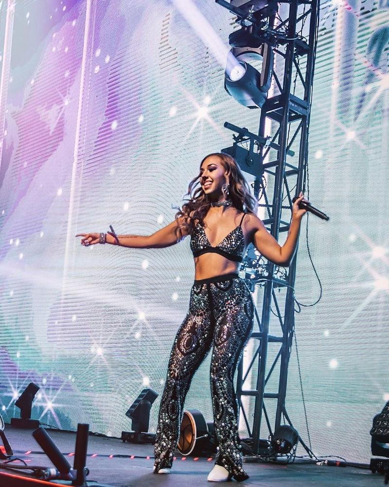 25P Haliene - Singer of Electronic Music