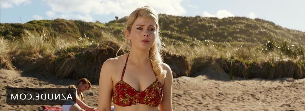 25P Rose Mciver cute woman