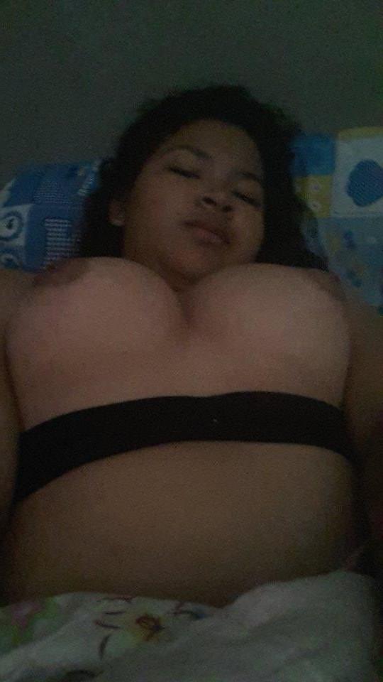 17P Chubby Thai slut exposed