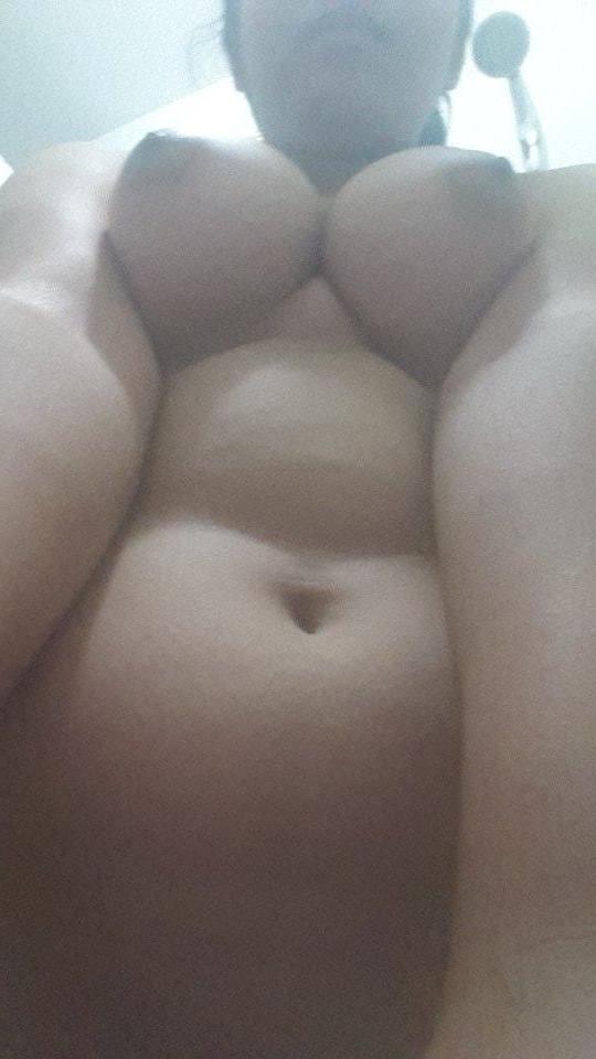 17P Chubby Thai slut exposed