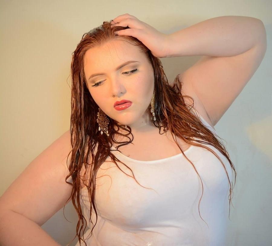 10P Danielle, sexy UK Chunky Slut