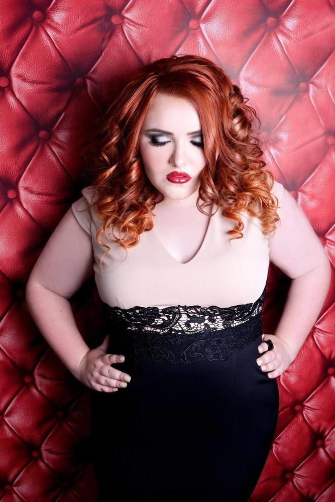 10P Danielle, sexy UK Chunky Slut