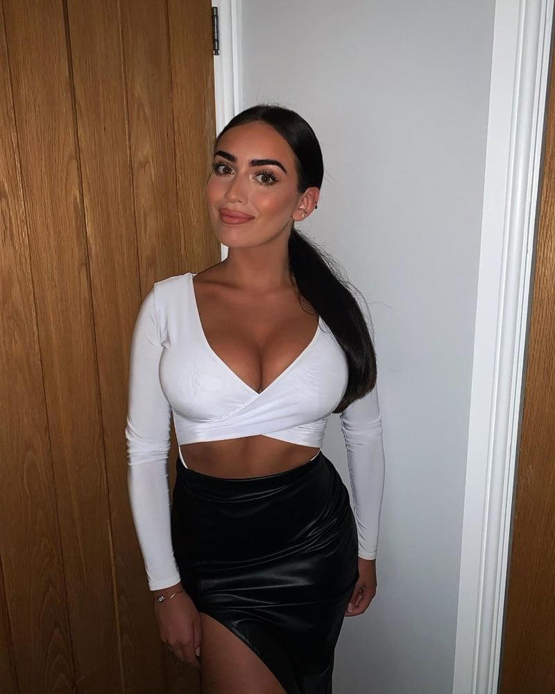 25P Sexy British Sluts UK Leeds Manchester London Hot Women