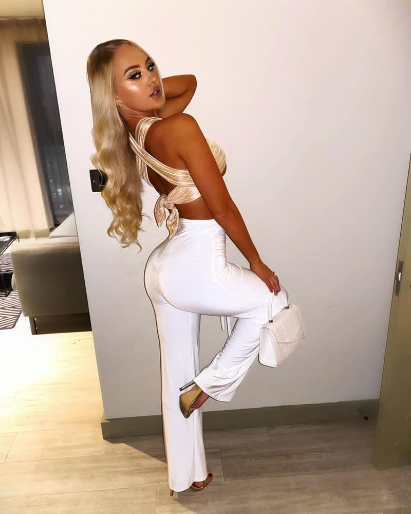 25P Sexy British Sluts UK Leeds Manchester London Hot Women