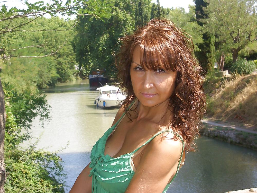 25P MILF Goddess