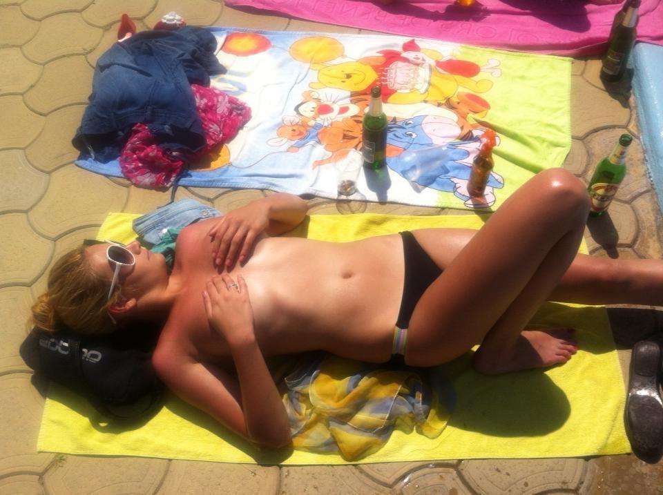 25P Bulgarian drunk bitch Nancy