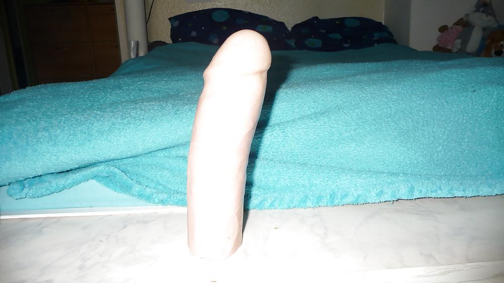 11P TOYS   FOR    MY   LADYS    IN     BET