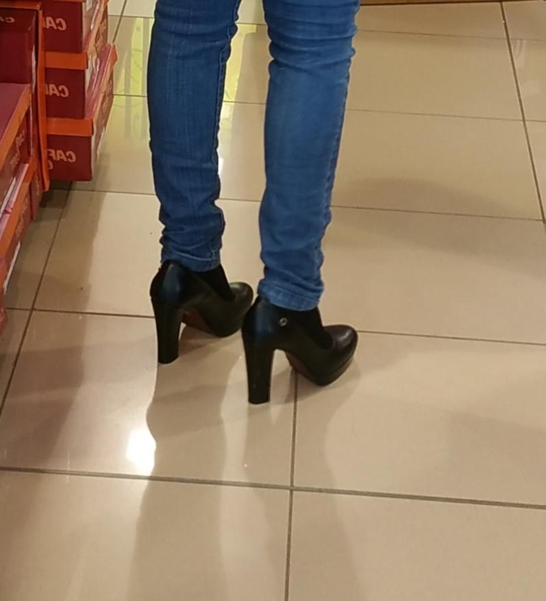 13P Piedini - feet