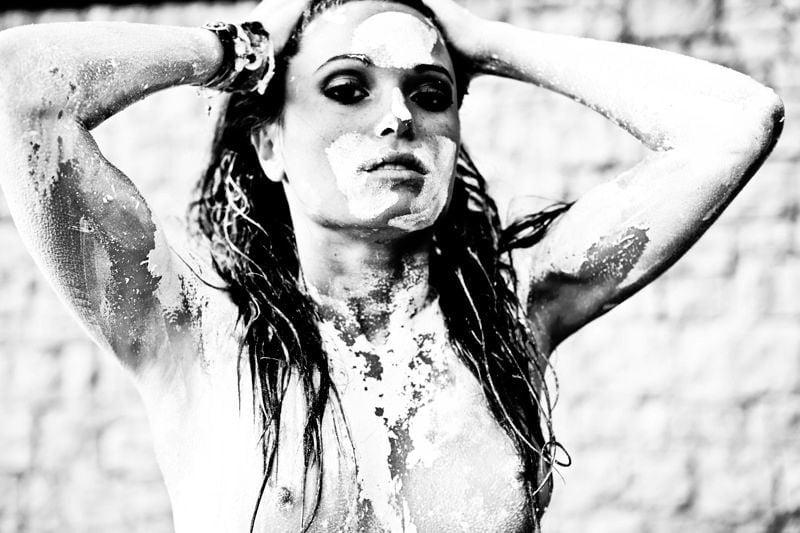 25P celebritees francaises nues topless et exhib