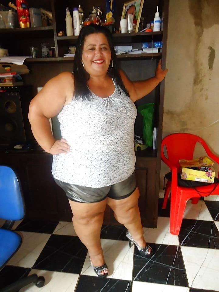 25P Chunky hispanic BBW