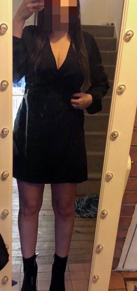 9P Hot 32 yo british slut wife