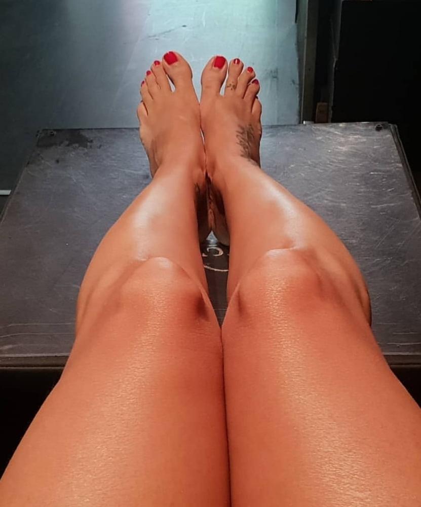 25P Feet for Footjob