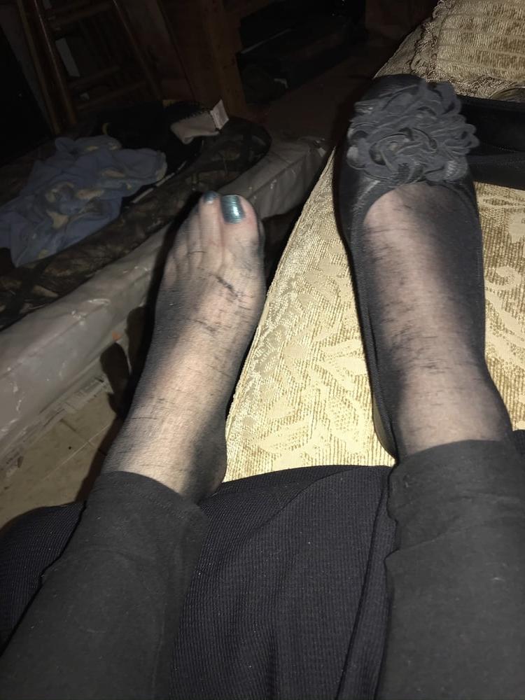 25P Tribute my feet