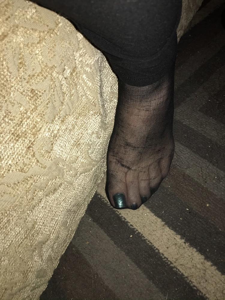 25P Tribute my feet