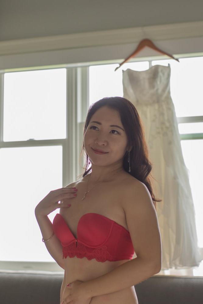 6P Asiatische Braut
