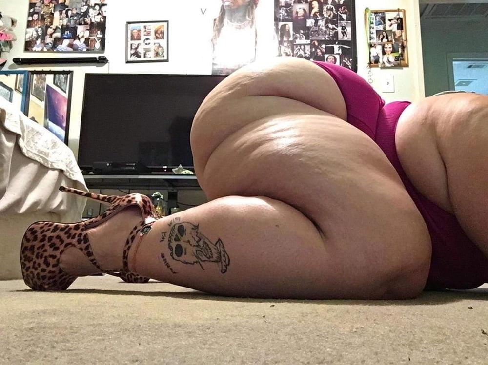 25P Sexy &amp; Chubby Legs 16