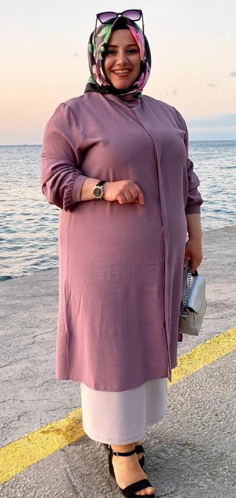 25P Muslim hijab feet
