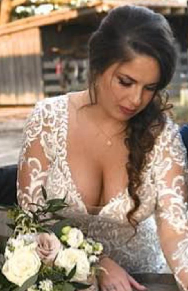 25P The Beautiful Sexy Bride