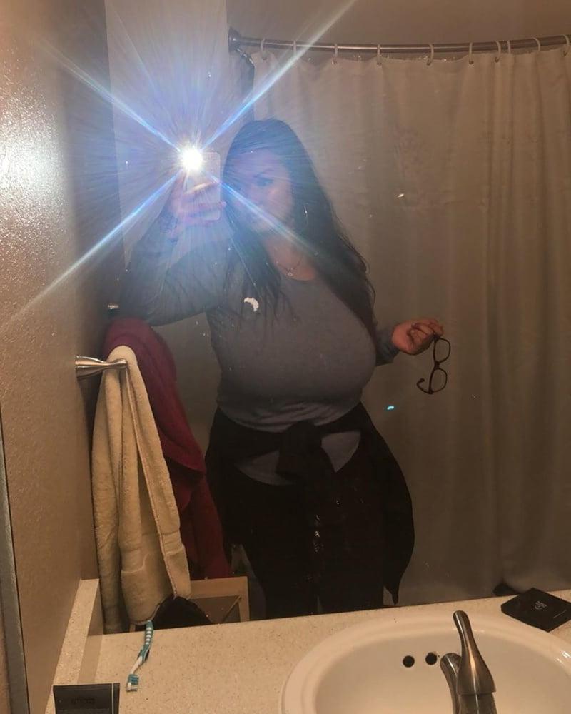 11P Pretty Chubby id fuck 25