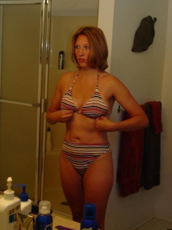 25P cute milf