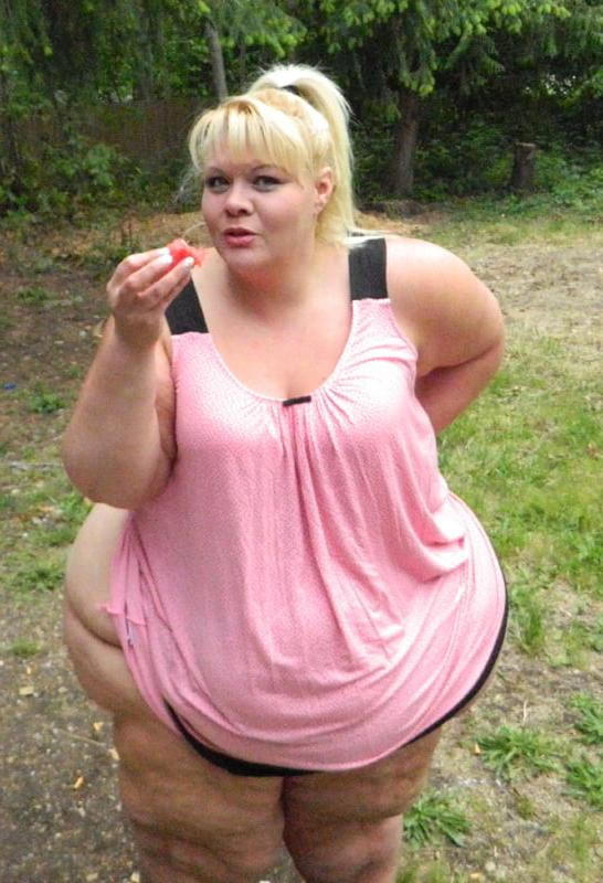 25P BBW Goddess #409