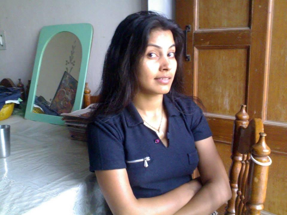 13P Hot Chubby Indian Girl