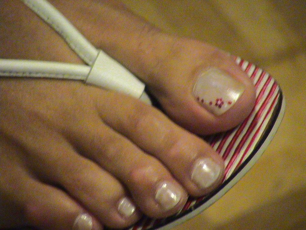 25P Feet 10